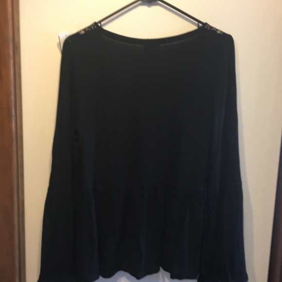 Knox Rose Black Peasant Top. Size Small - Picture 2 of 5